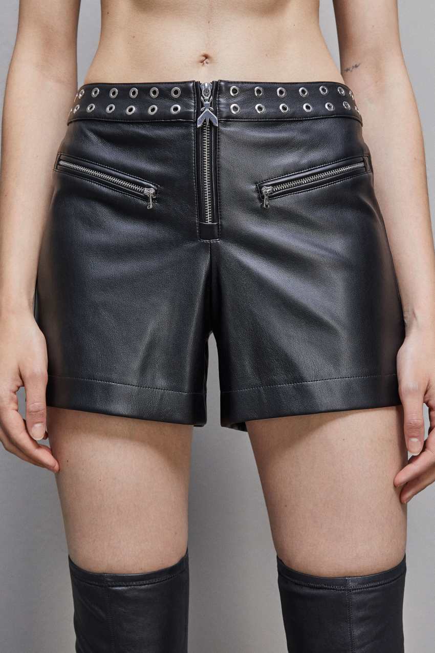 Patrizia Pepe Faux Leather Low-waisted Shorts With Zipper Czarne | 5970TRASD